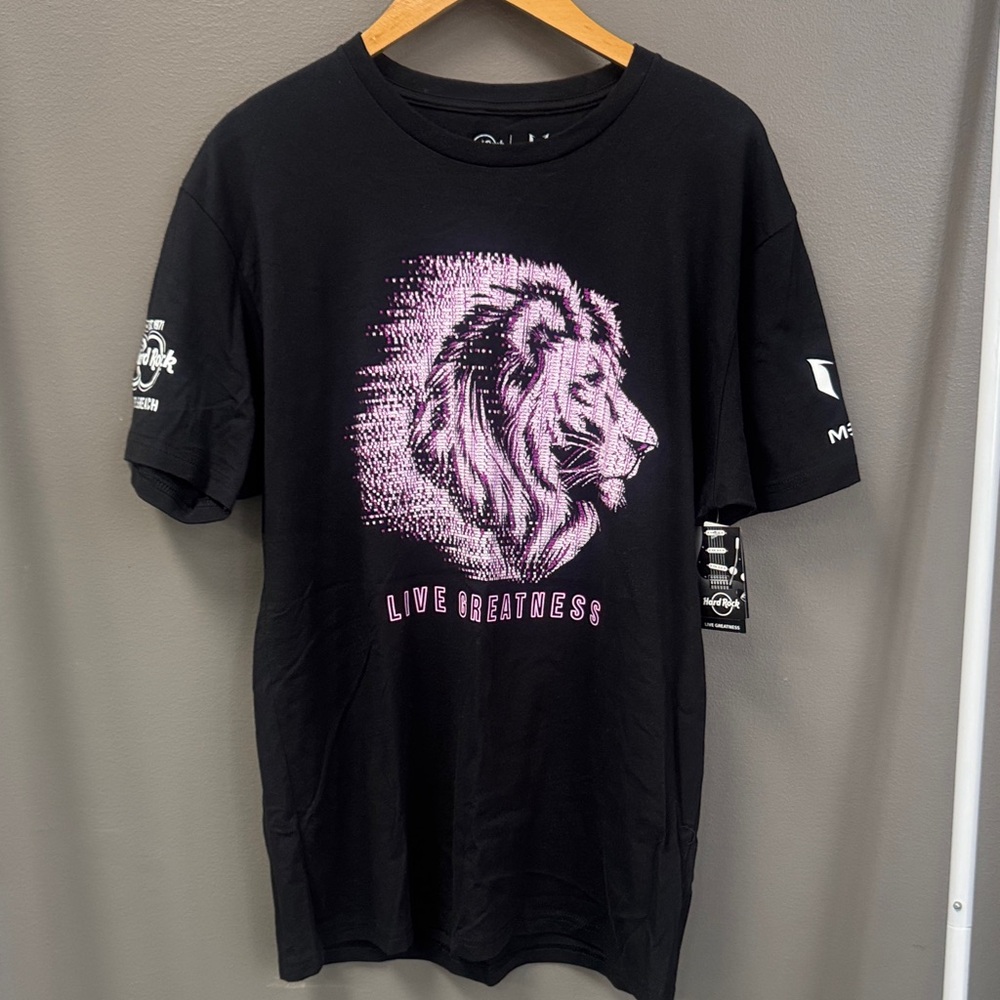 Black Graphic T-Shirt with Lion Design